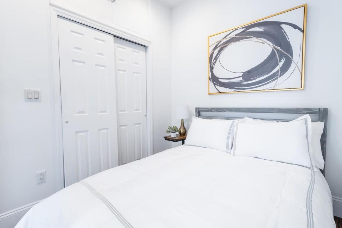 Apartment 69-5c Festive Comfort Brand New 1br Lower East Side Christmas Ready *