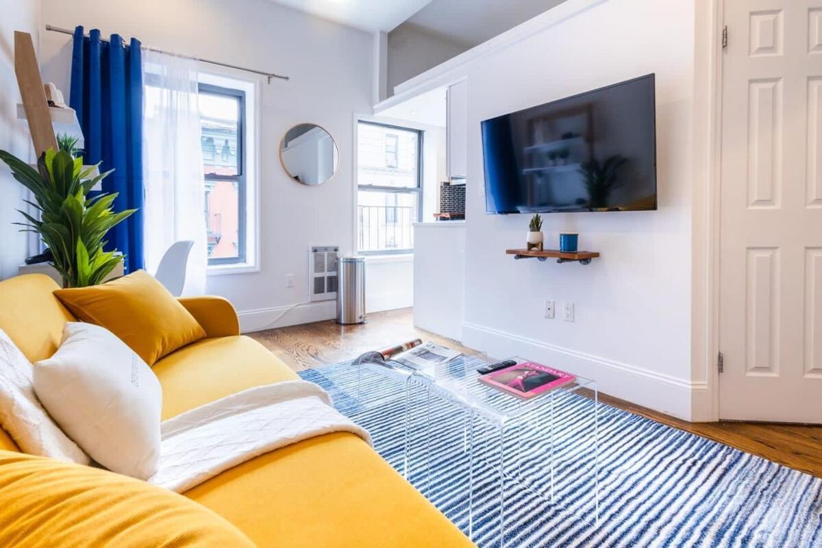 69-5c Festive Comfort Brand New 1br Lower East Side Christmas Ready * New York