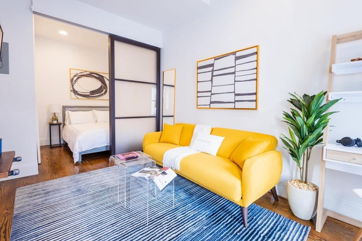 Apartment 69-5c Festive Comfort Brand New 1br Lower East Side Christmas Ready New York