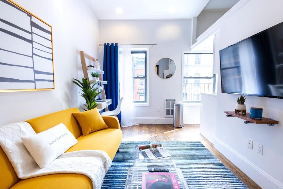 Apartment 69-5c Festive Comfort Brand New 1br Lower East Side Christmas Ready